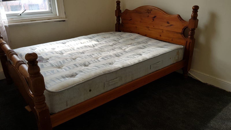 Room Blandford Road in Salford