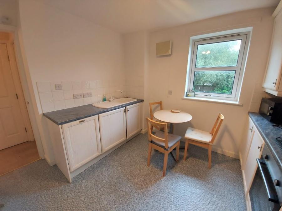 Flat Ashgrove Avenue in Aberdeen City