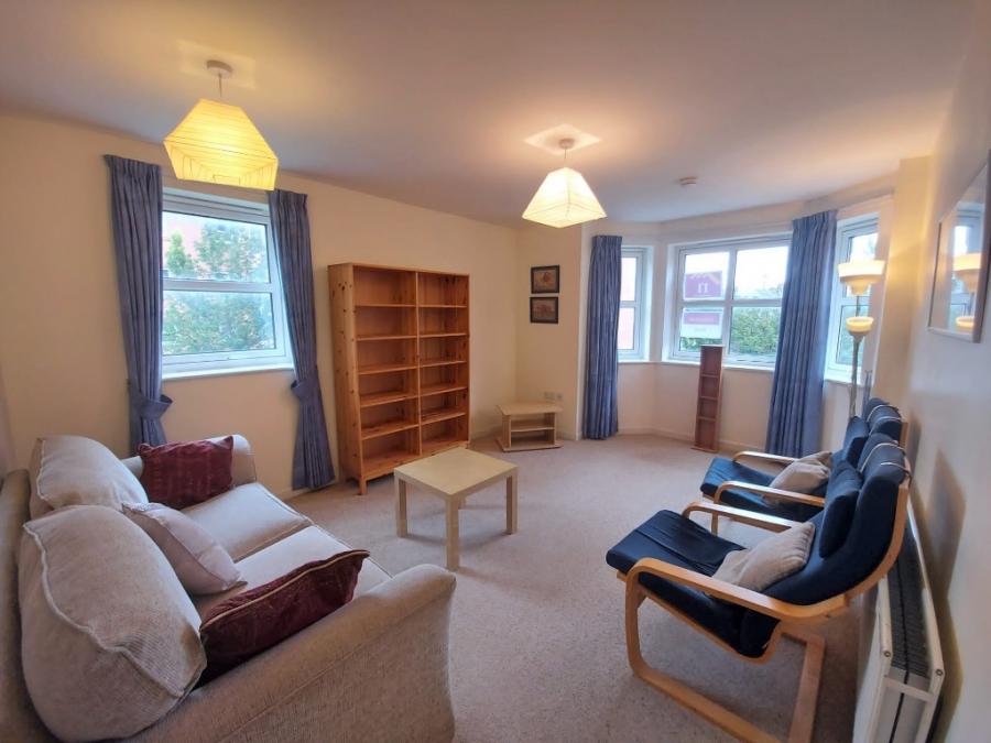 Flat Ashgrove Avenue in Aberdeen City