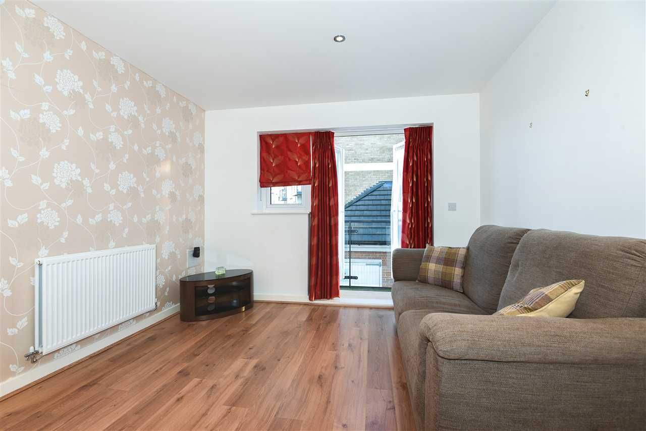 Flat Cow Lane in Watford