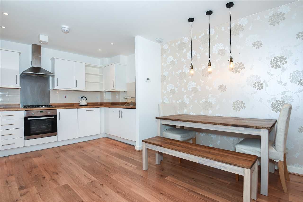 Flat Cow Lane in Watford