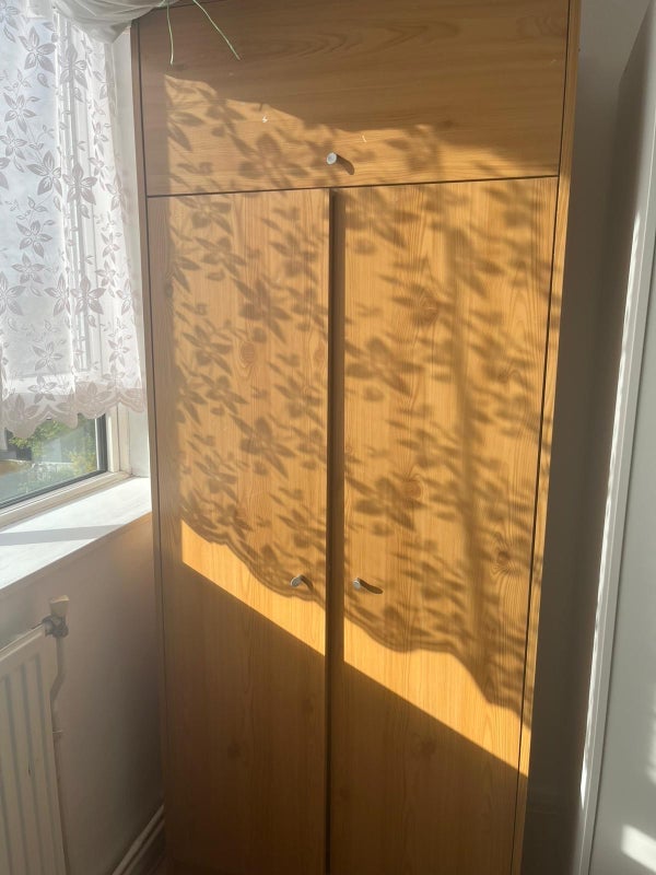 Room Gill Avenue in Greater London