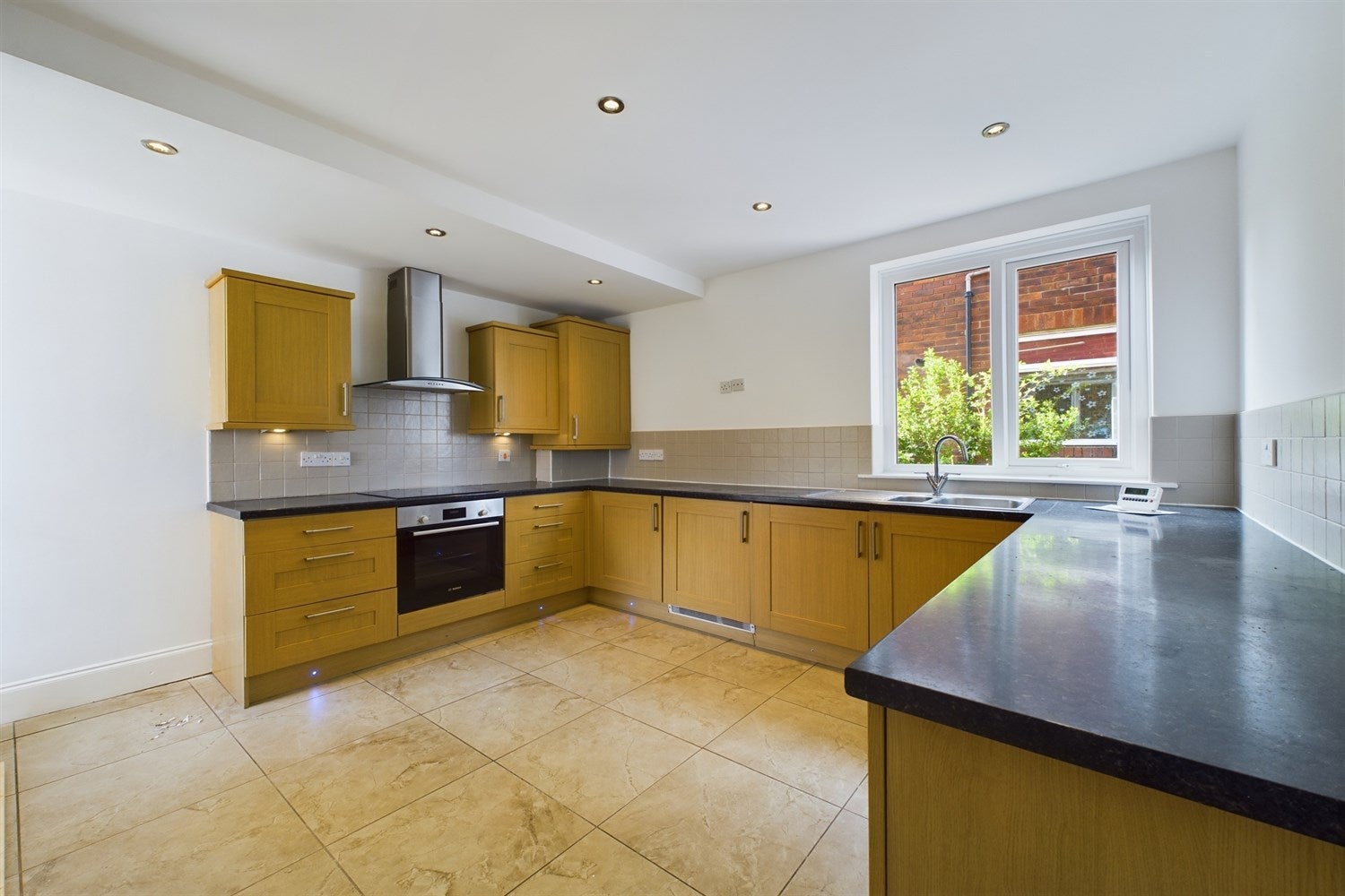 Flat Cornel Road in Newcastle upon Tyne
