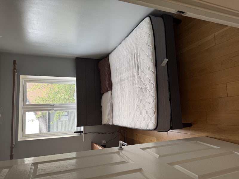 Room Chiberworde Avenue in Rotherham