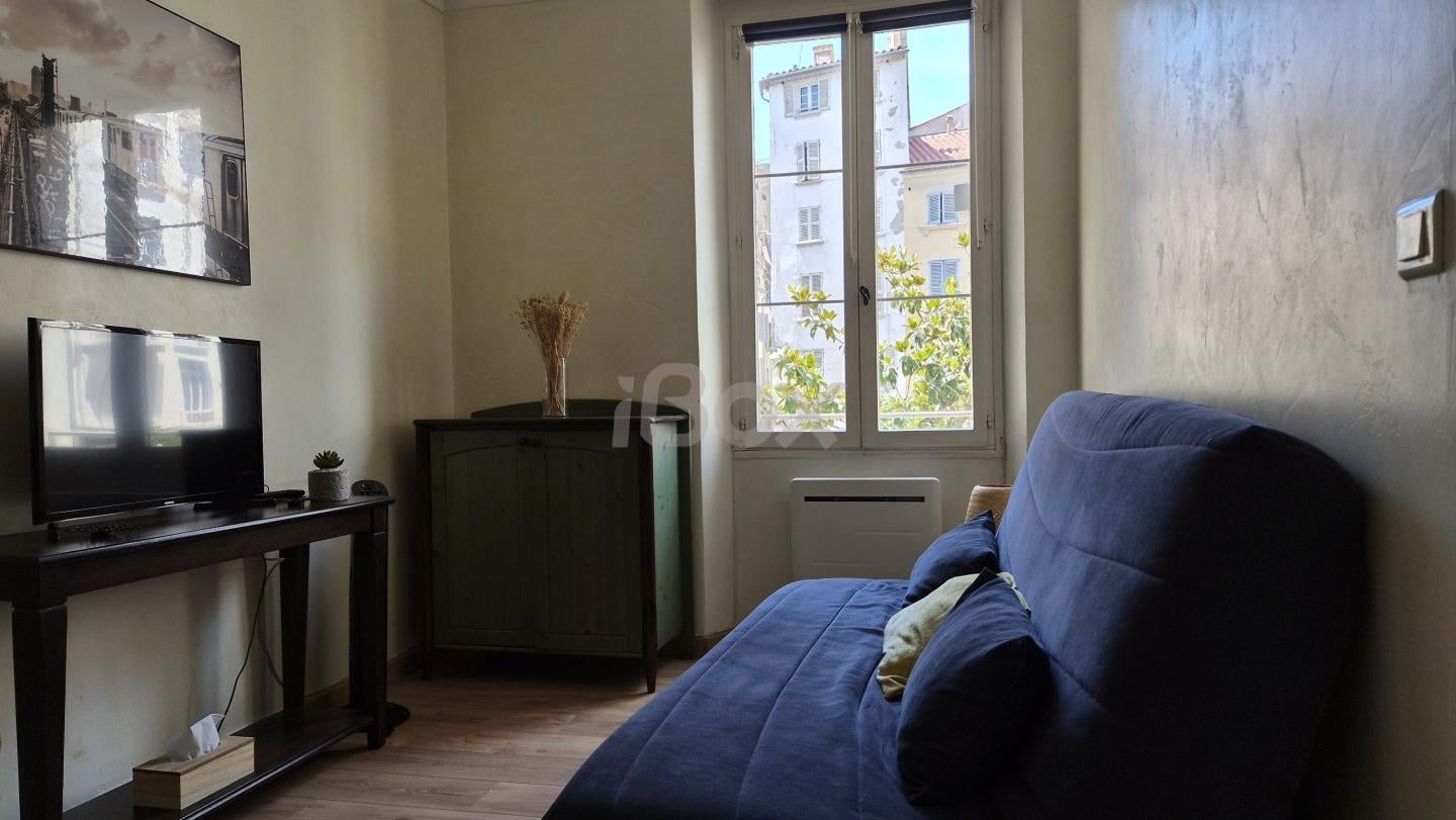 Appartement Place Amiral Sénès à Toulon