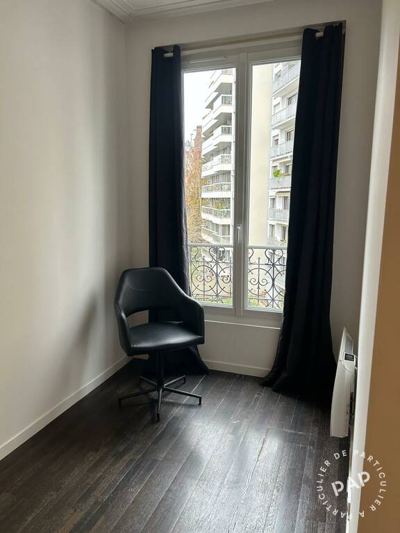 Appartement Place du Maréchal de Lattre de Tassigny à Paris
