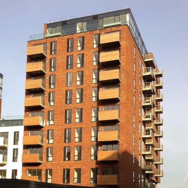 Room Barry Blandford Way in Greater London