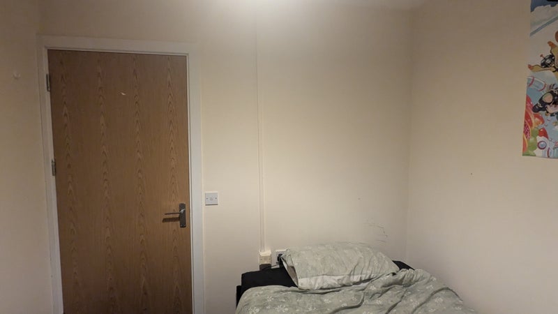 Room Back Mulberry Street in Liverpool