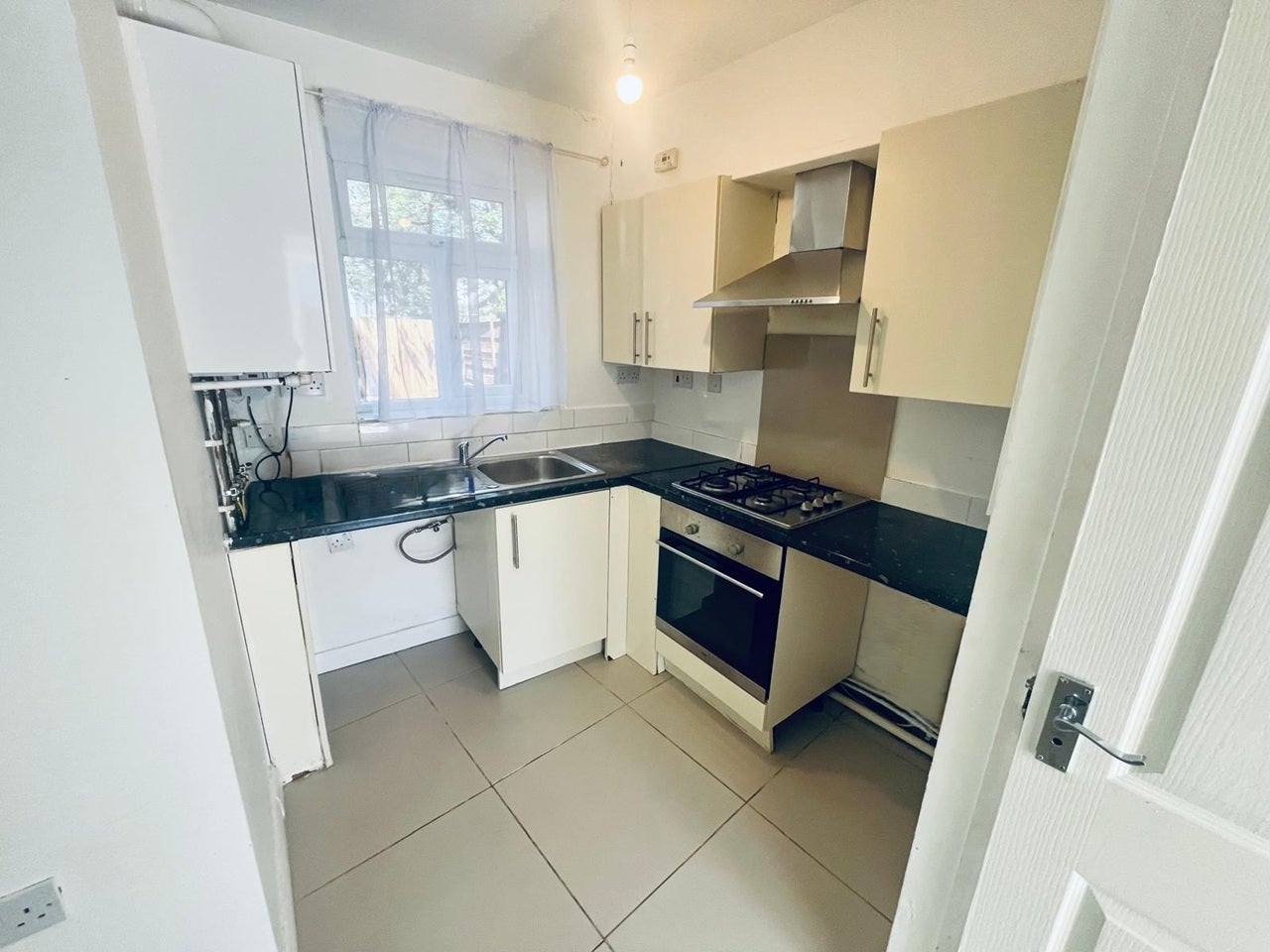 House Berry Way in Greater London