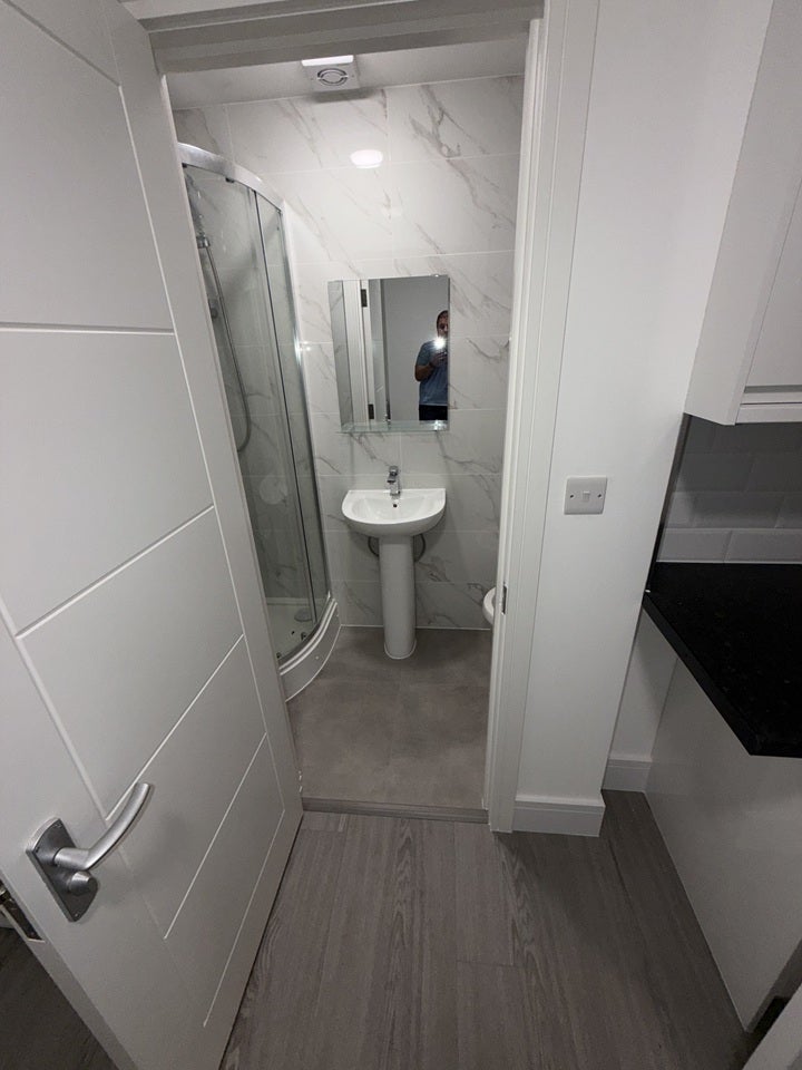 Flat Rostella Road in Greater London