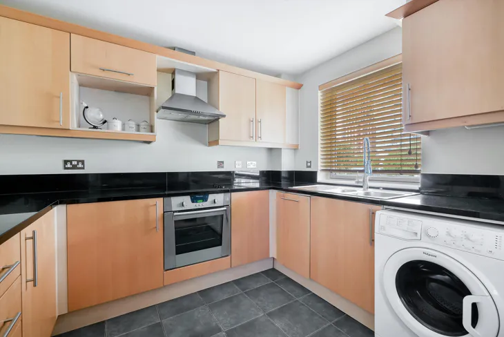 Flat Cassilis Road in Greater London