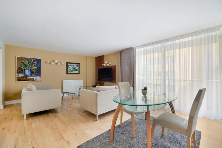 Flat Cassilis Road in Greater London