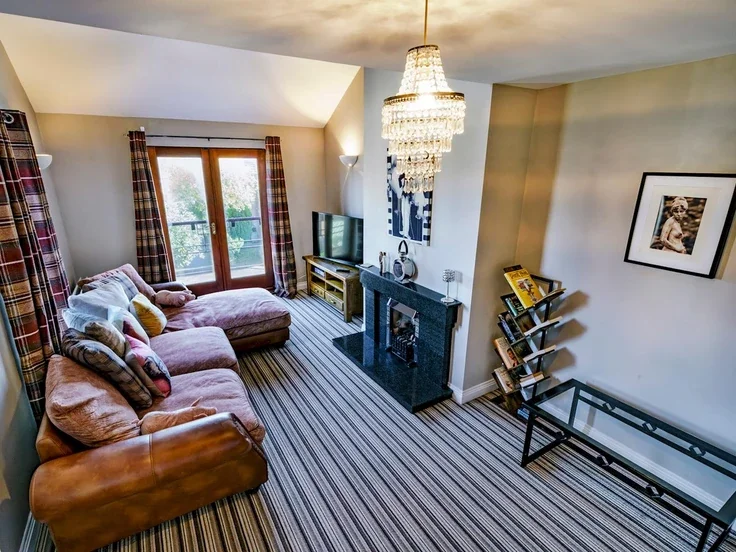 House Laganvale Manor in Belfast