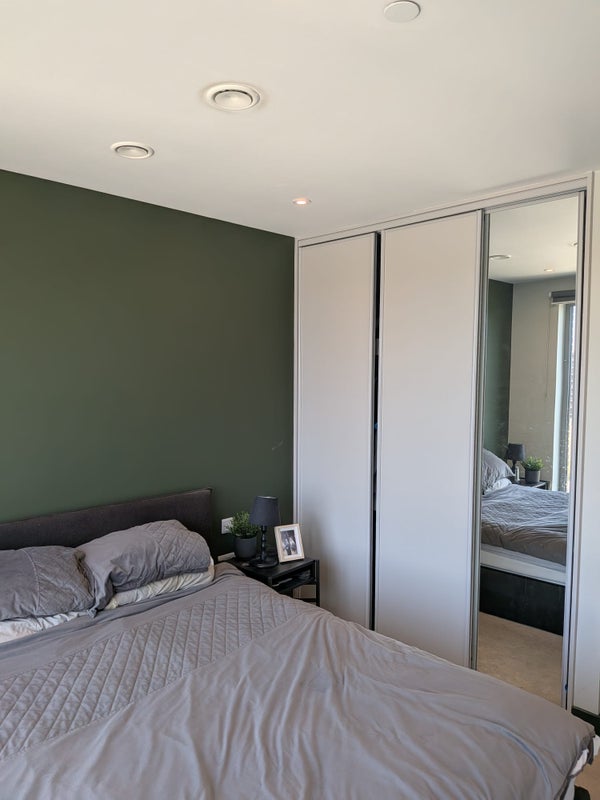 Room Pilots Way in Greater London