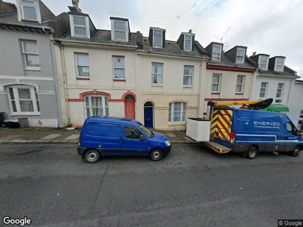 Room Bampfylde Road in Torquay