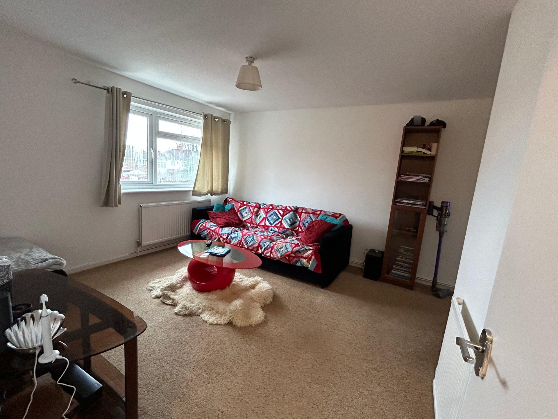 Flat Rankin Close in Greater London