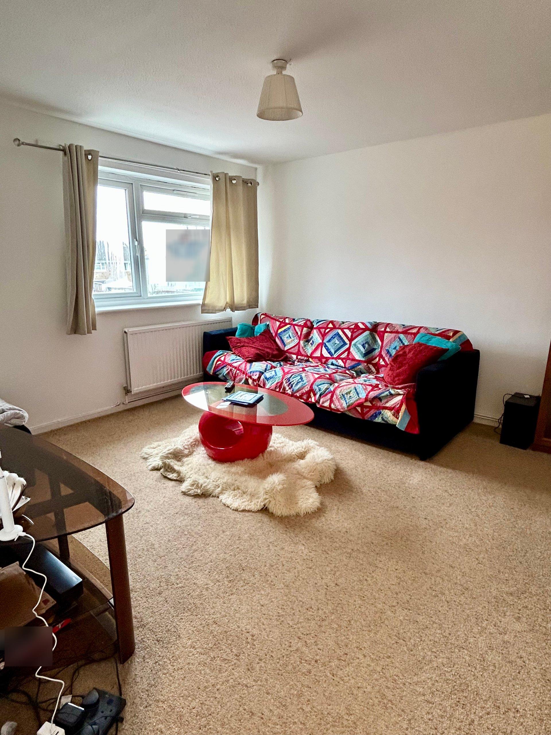 Flat Rankin Close in Greater London