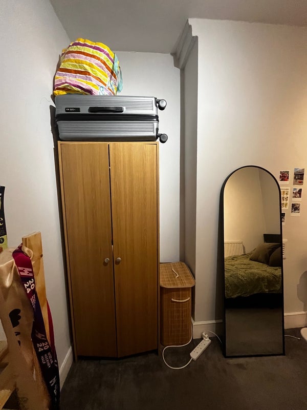 Room Antill Road in Greater London