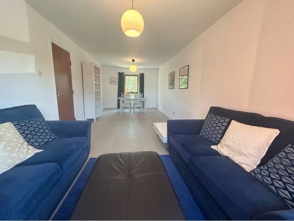 Flat West Powburn in City of Edinburgh