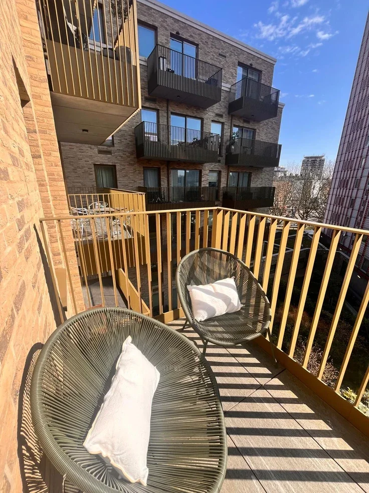 Flat Crompton Street in City of Westminster