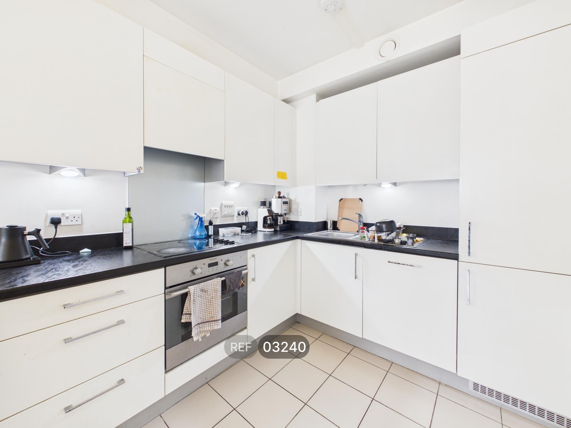 Flat Stroudley Road in Brighton