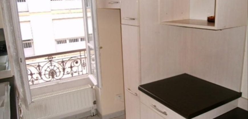 Appartement Place Jules Guesde à Lyon
