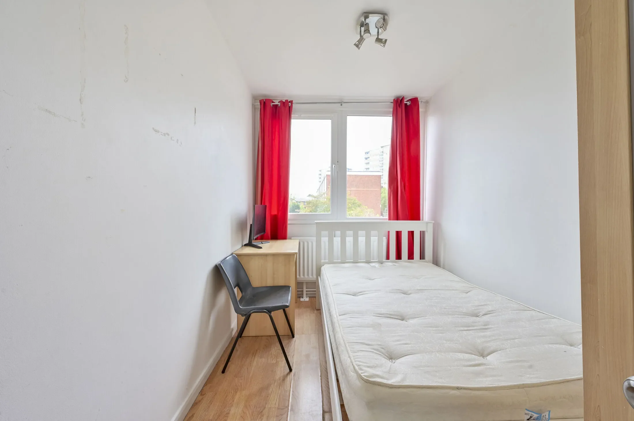 Flat Alton Road in Greater London