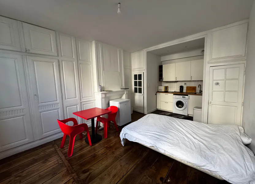 Flat Rue Haute de la Comédie in Limoges