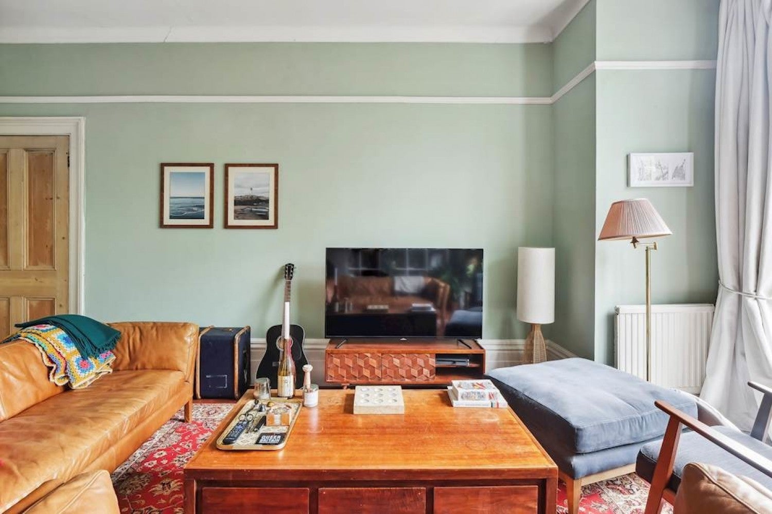 Flat Harold Road in Greater London
