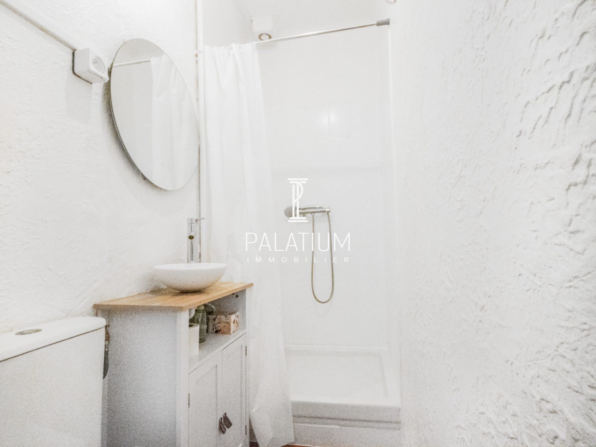 Appartement Avenue des Alpes à Gréoux-les-Bains