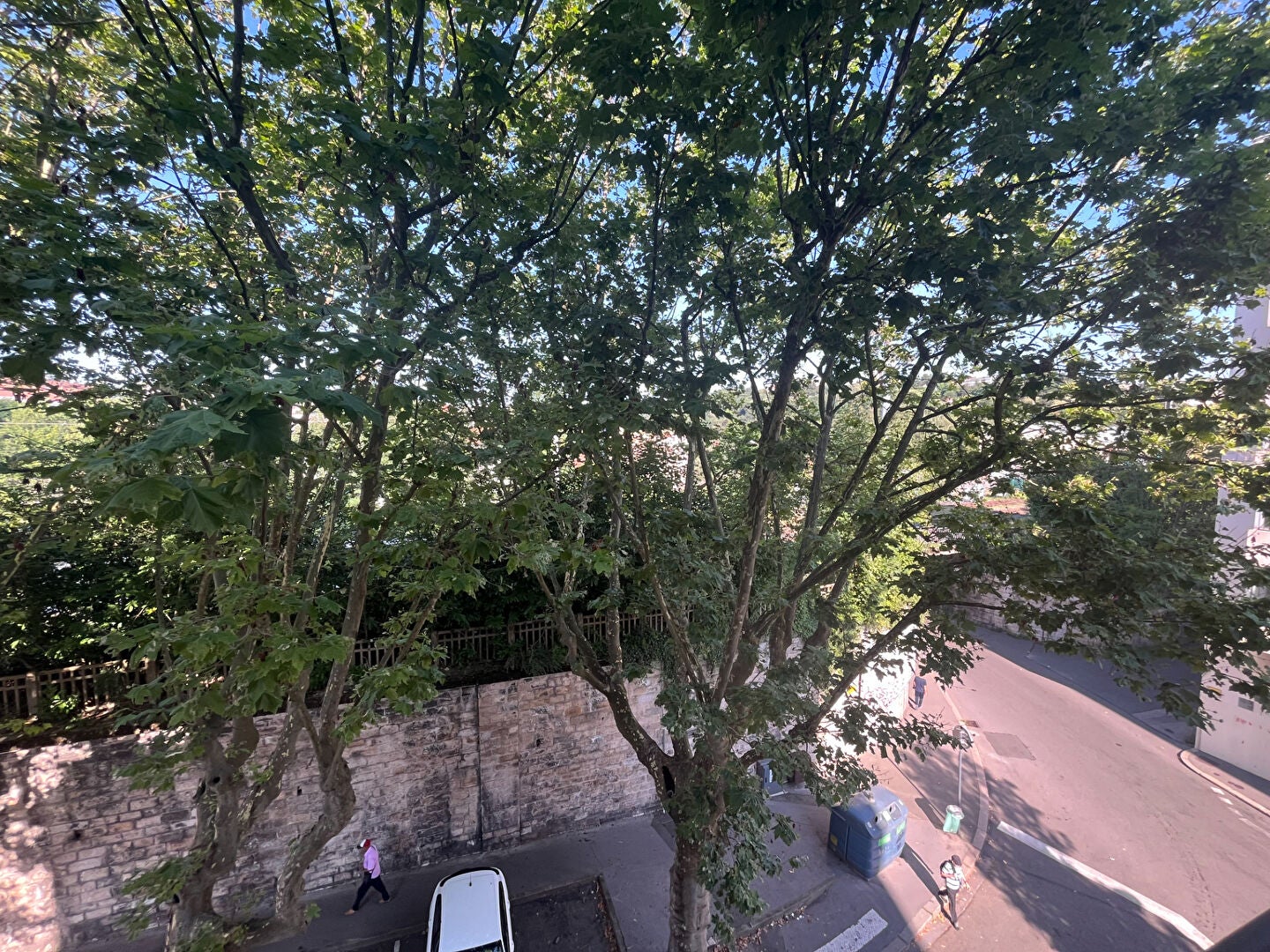 Flat Rue des Docteurs Charcot in Saint-Étienne