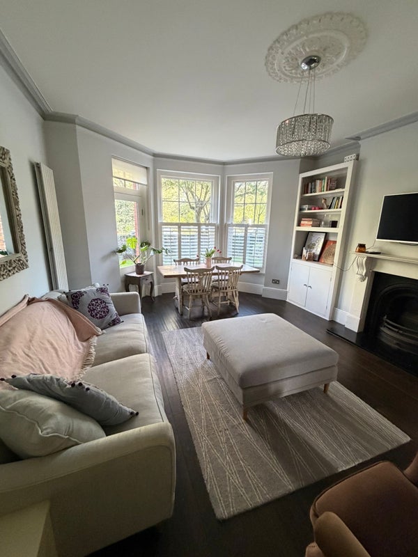 Room Albert Bridge Road in Greater London
