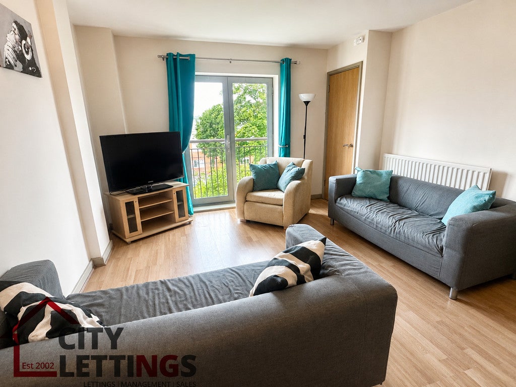 Flat Stoneleigh Street in Nottingham