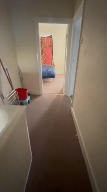 Room Harold Road in Greater London
