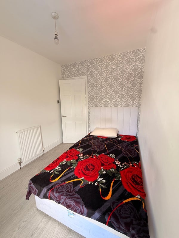 Room West Boulevard in Birmingham