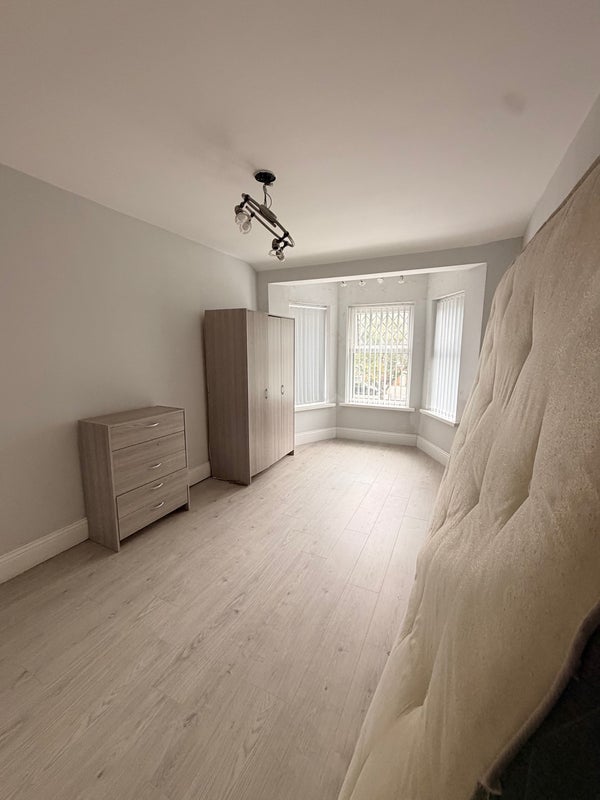 Room West Boulevard in Birmingham