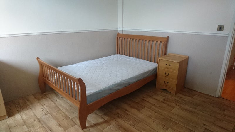 Room Civic Close in Birmingham