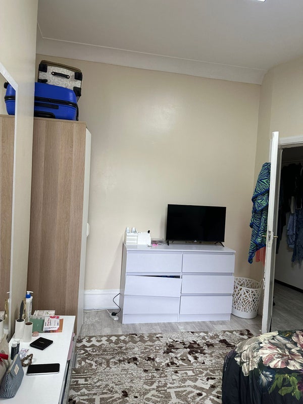 Room Cranmer Road in Greater London