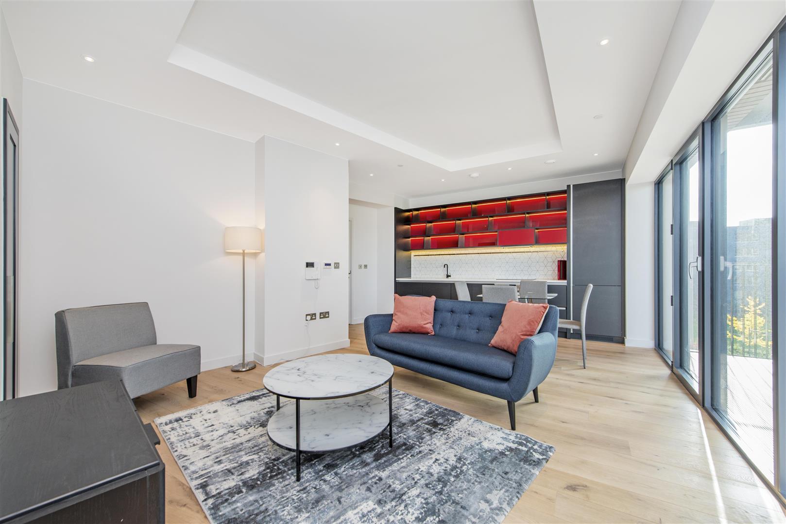 Flat Lyell Street in Greater London