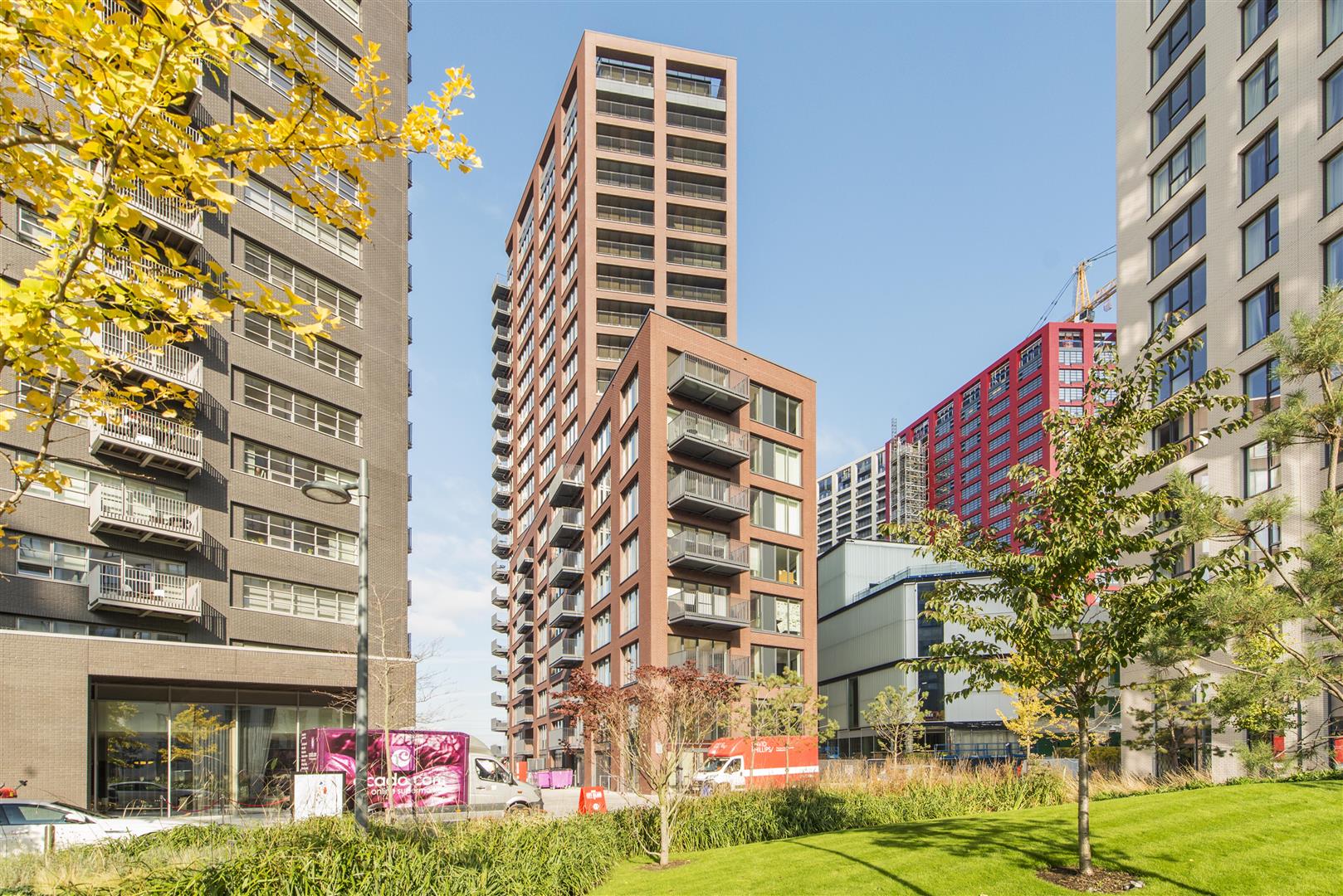Flat Lyell Street in Greater London