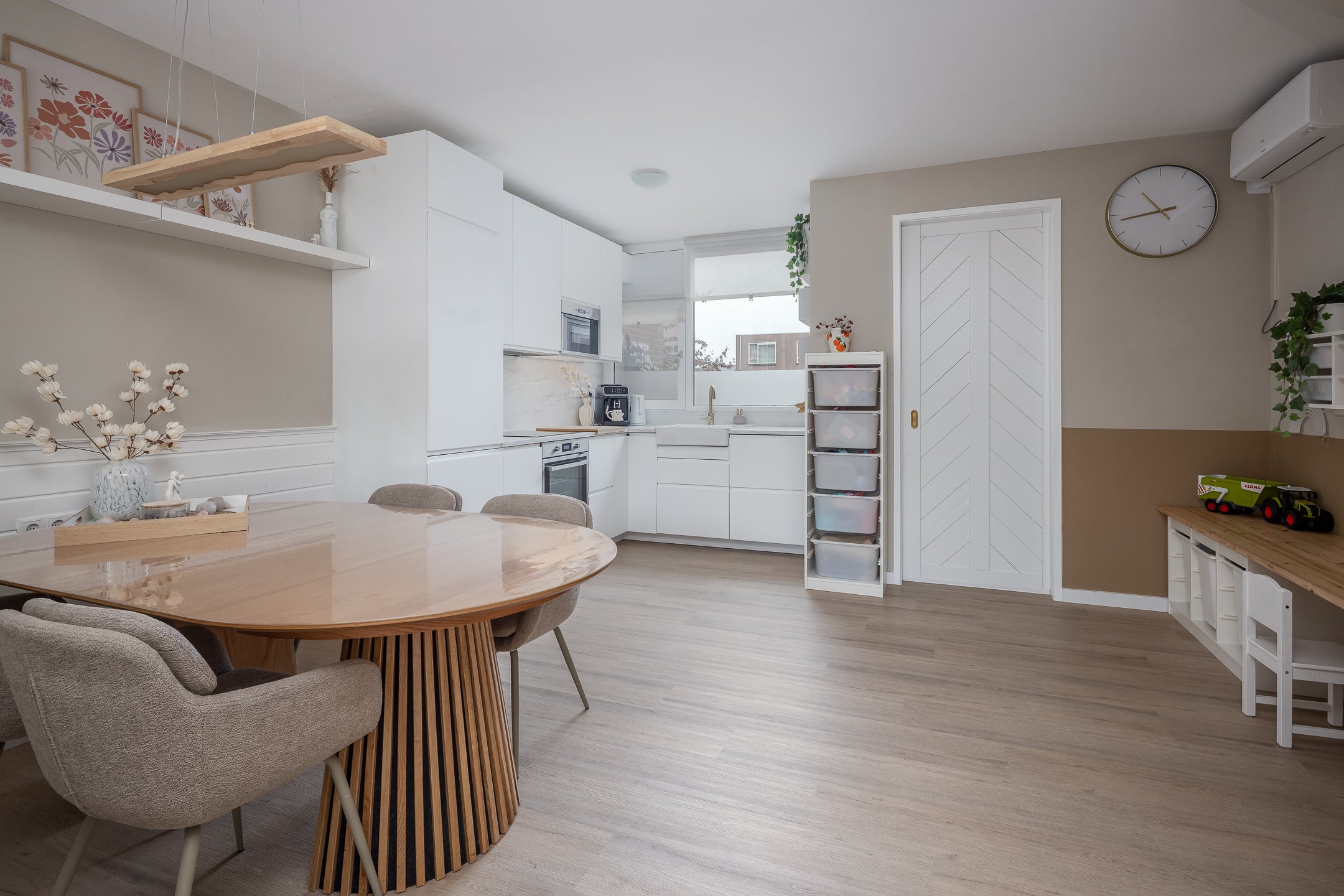 Tussenwoning te koop: Leeuwerik 8, Venhuizen