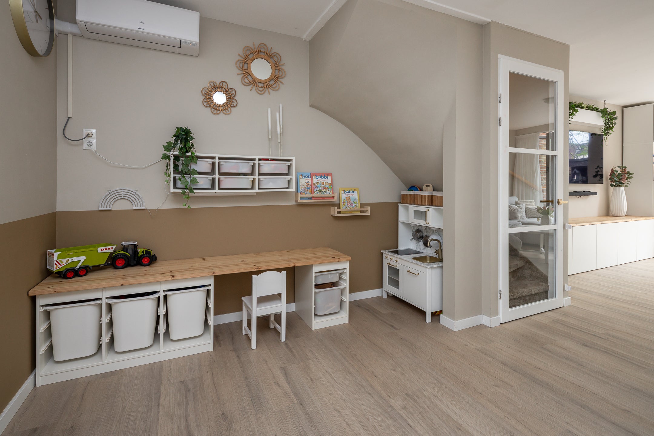 Tussenwoning te koop: Leeuwerik 8, Venhuizen