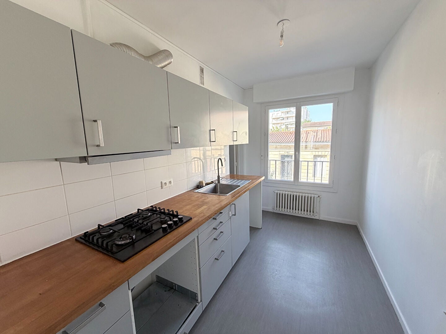 Appartement Rue De Saint Genès à Bordeaux