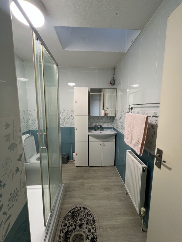 Room Wyldfield Gardens in Greater London