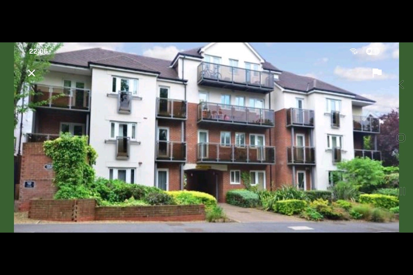 Flat Eaton Road in Greater London