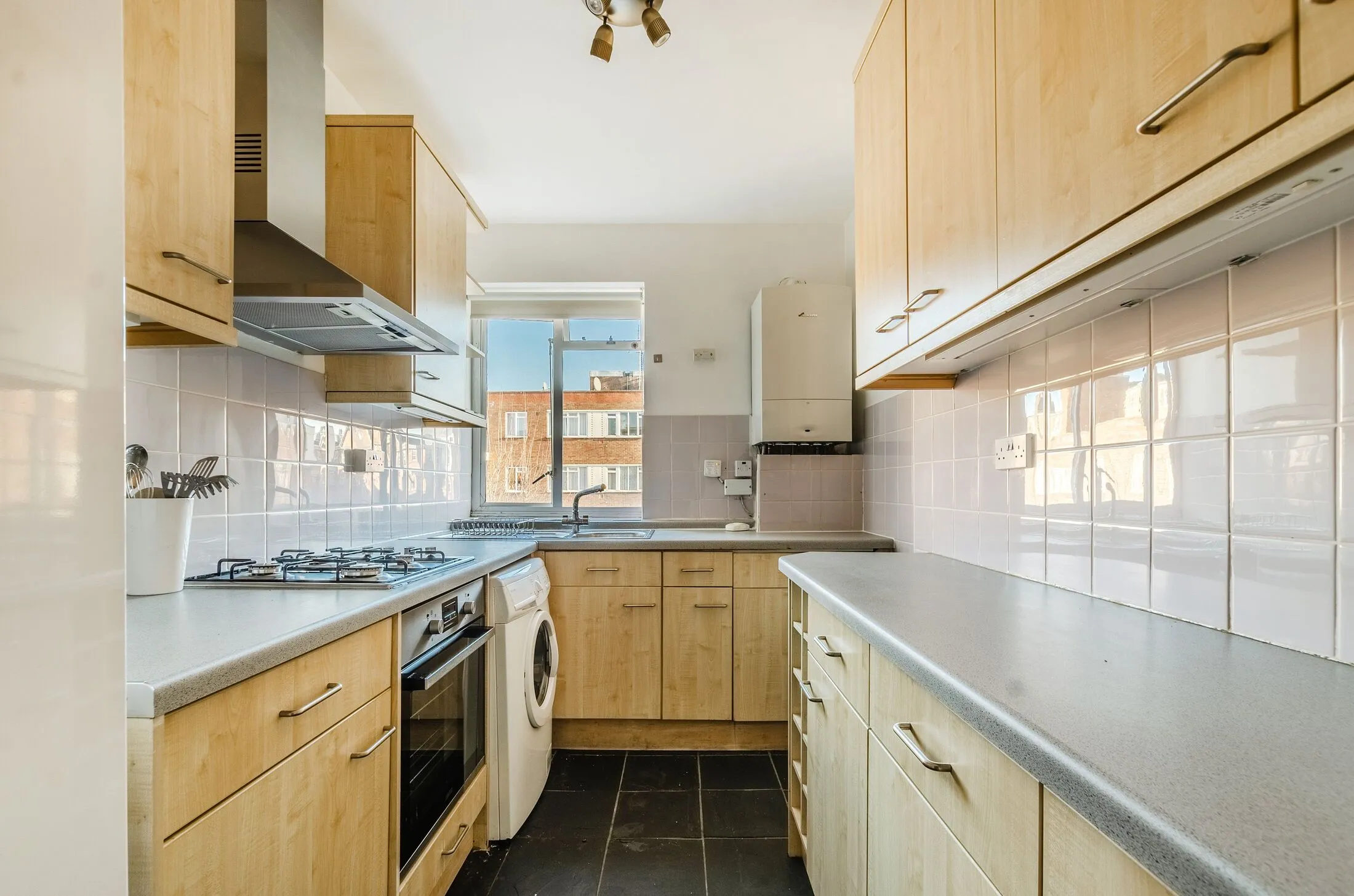 Flat Pond Place in Greater London