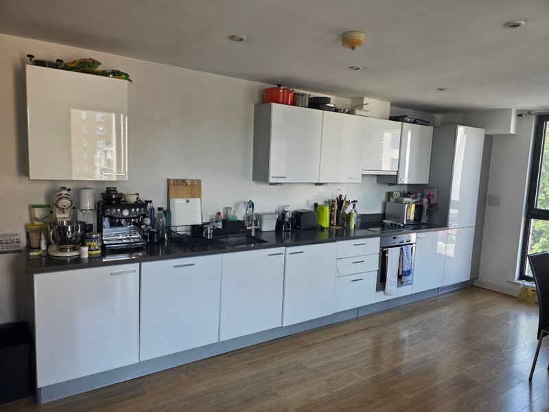 Room Webber Street in Greater London