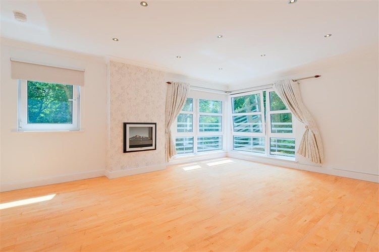 Flat Auchinraith Avenue in Bothwell