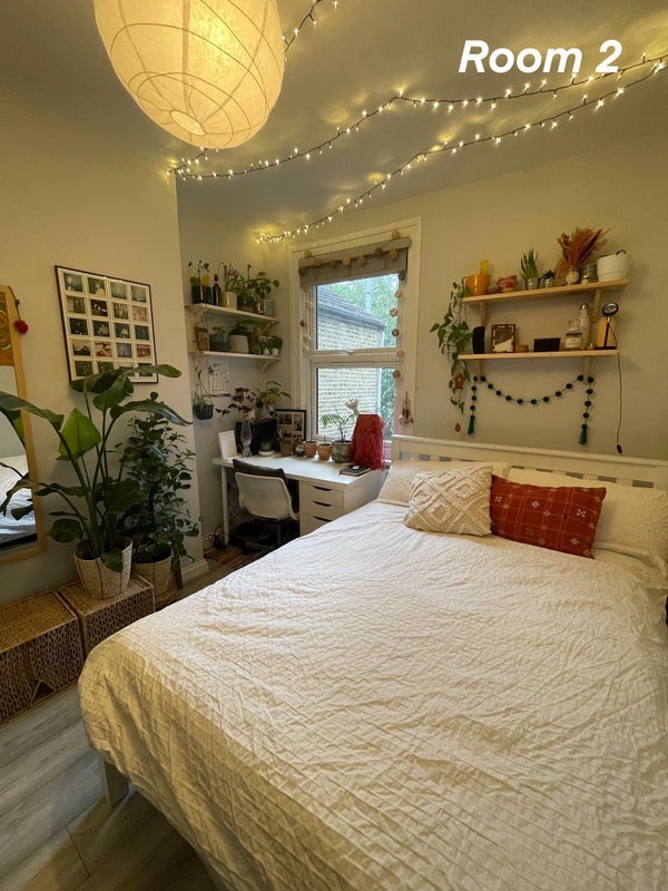 Room Steven's Avenue in Greater London