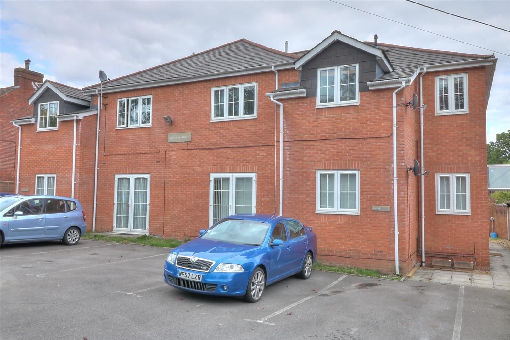 Flat Hursley Road in Chandler's Ford